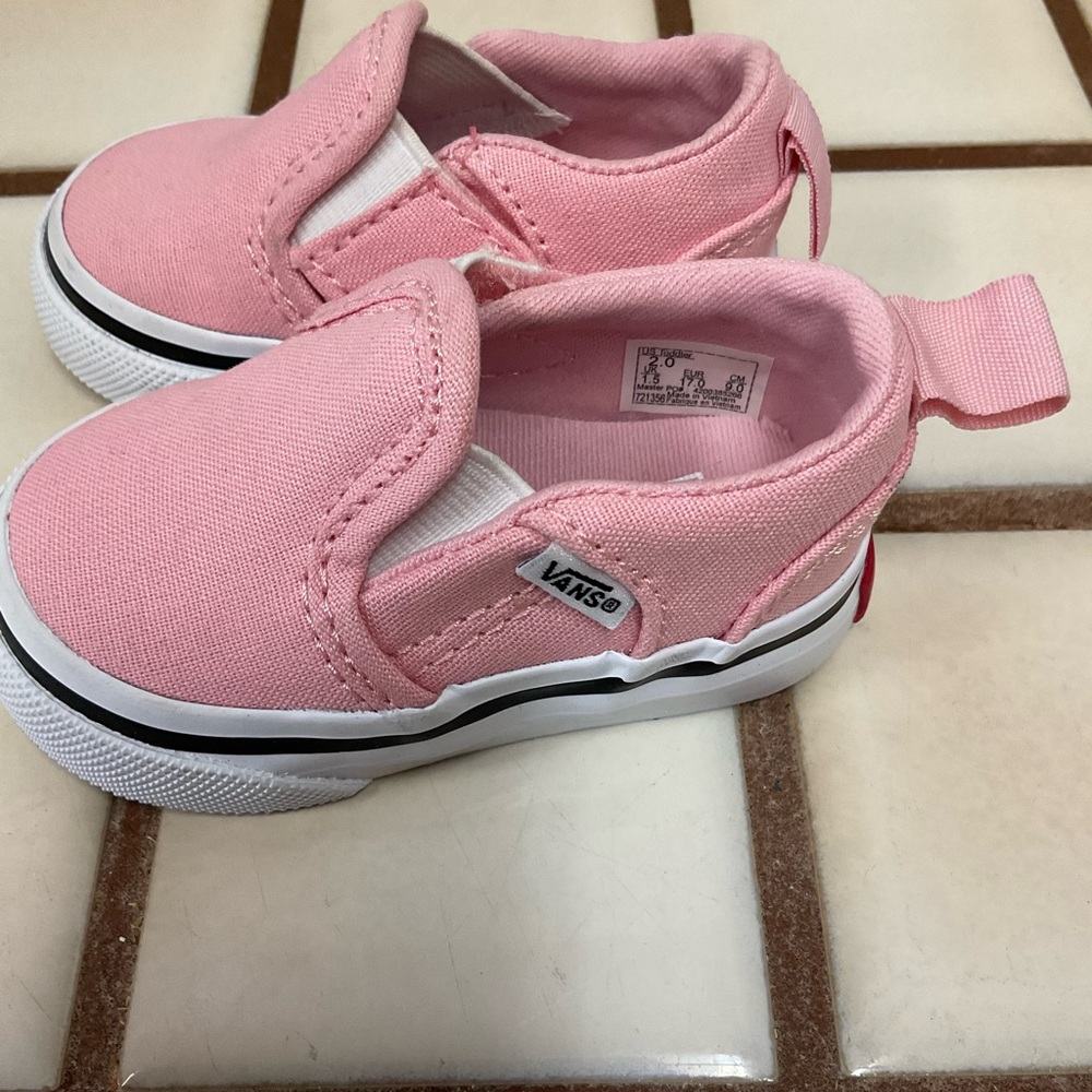 Vans Pink Slip-On Shoes - Picture 5 of 9